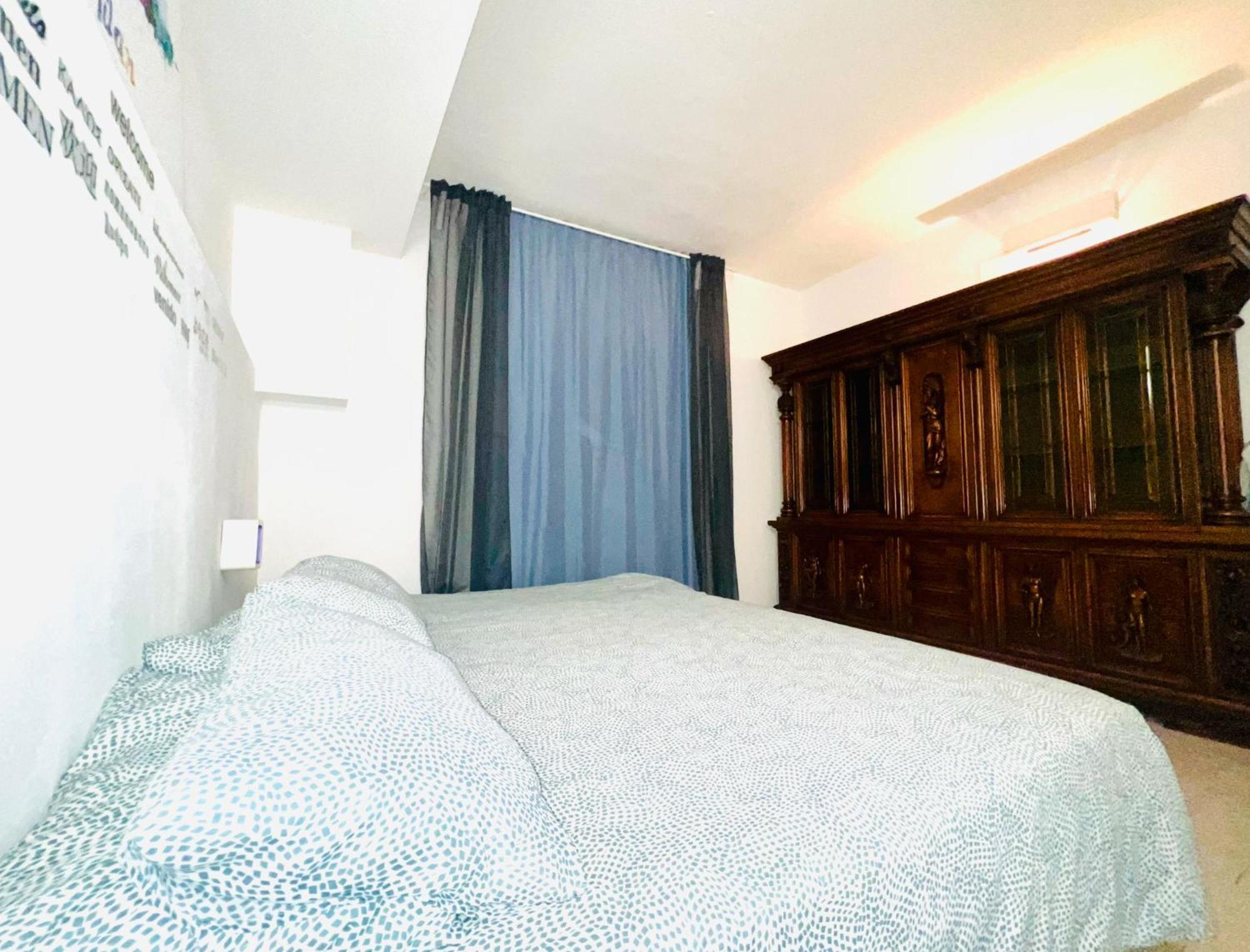 Nice With Parking Close To The Metro In City Very Nice * Mailand